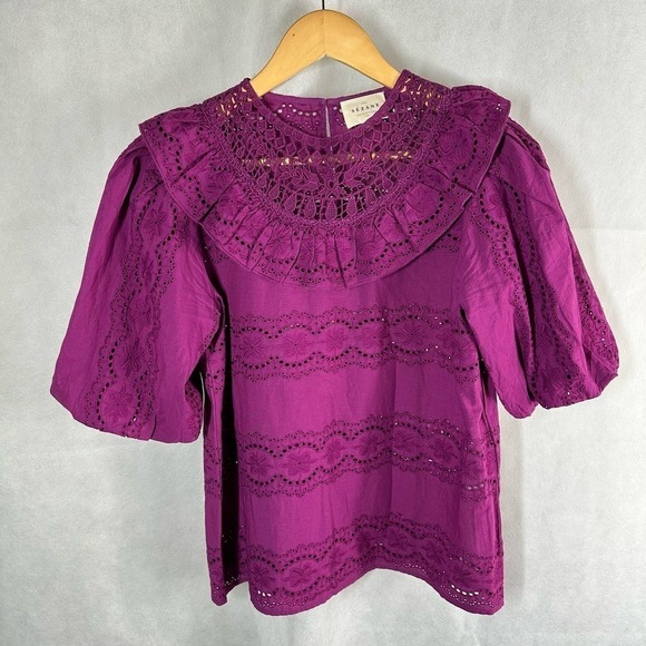 Sezane Tops - Sezane Elsa Embroidered Eyelet Top Size 36 US 4 Small